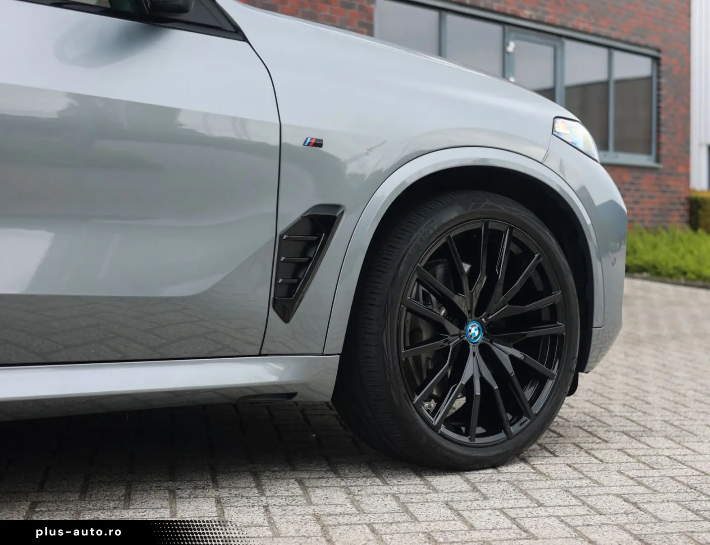 BMW X5 50e xDrive   Pano - AHK - HUD