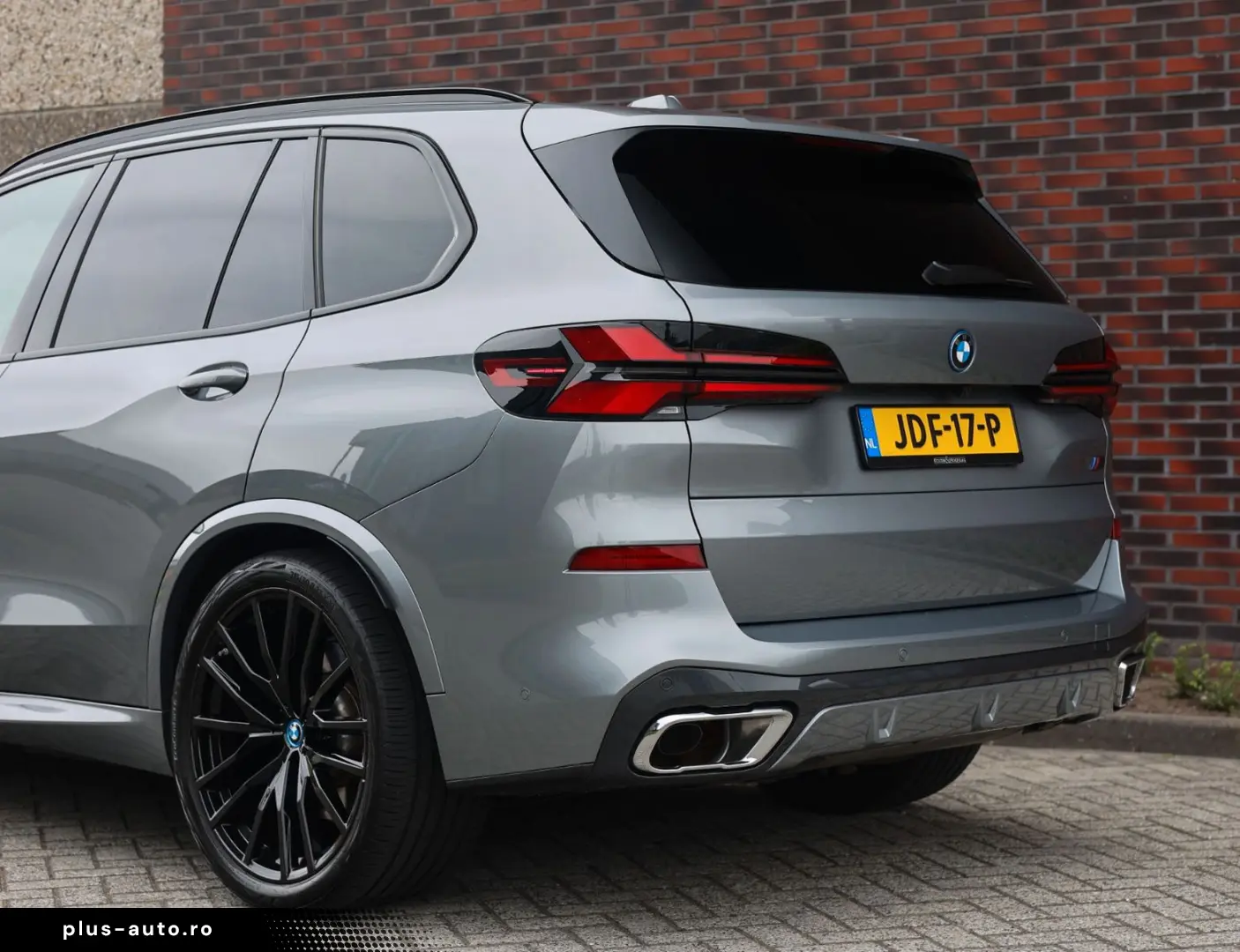 BMW X5 50e xDrive   Pano - AHK - HUD