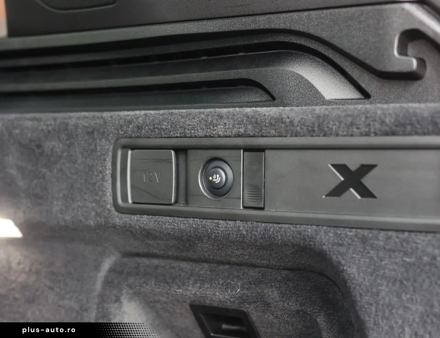 BMW X5 50e xDrive   Pano - AHK - HUD