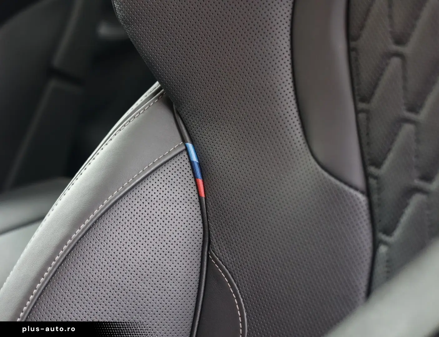 BMW X5 50e xDrive   Pano - AHK - HUD