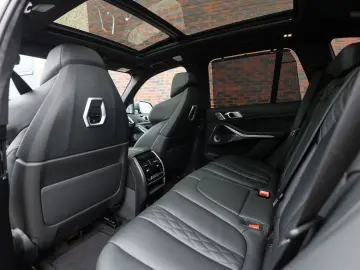 BMW X5 50e xDrive   Pano - AHK - HUD