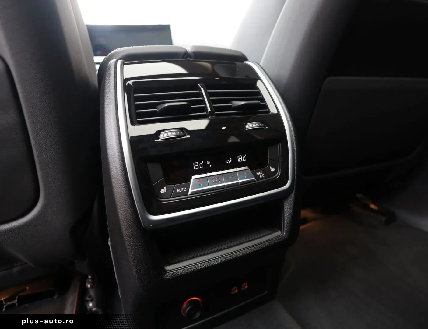 BMW X5 50e xDrive   Pano - AHK - HUD