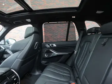 BMW X5 50e xDrive   Pano - AHK - HUD