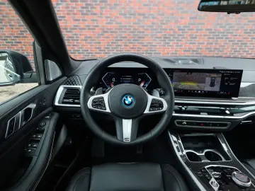 BMW X5 50e xDrive   Pano - AHK - HUD