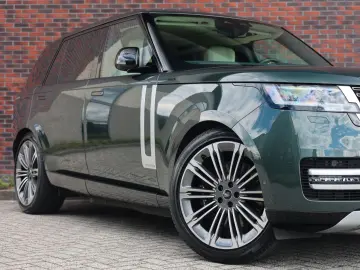 LAND ROVER Range Rover P460e Autobiography LWB