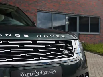 LAND ROVER Range Rover P460e Autobiography LWB