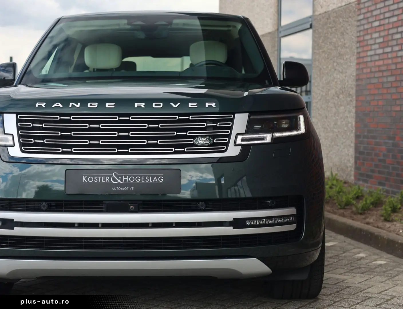 LAND ROVER Range Rover P460e Autobiography LWB