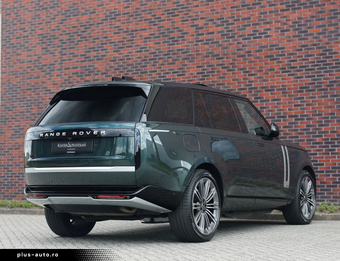 LAND ROVER Range Rover P460e Autobiography LWB