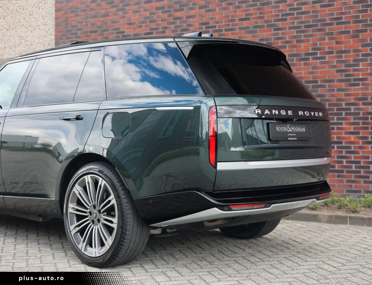 LAND ROVER Range Rover P460e Autobiography LWB