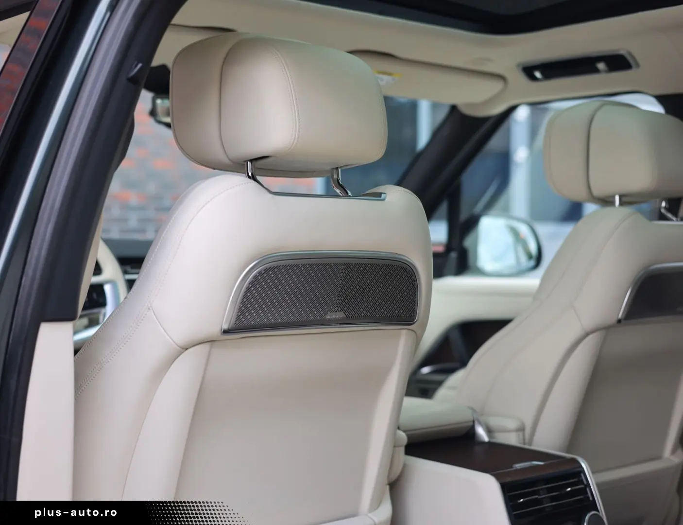 LAND ROVER Range Rover P460e Autobiography LWB