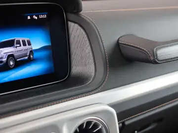 MERCEDES-BENZ G63 AMG   Multicontour - Pano - AHK - &hellip;