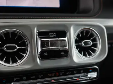 MERCEDES-BENZ G63 AMG   Multicontour - Pano - AHK - &hellip;