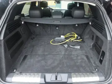 LAND ROVER Range Rover Sport P550e Autobiography