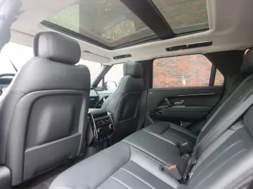 LAND ROVER Range Rover Sport P550e Autobiography