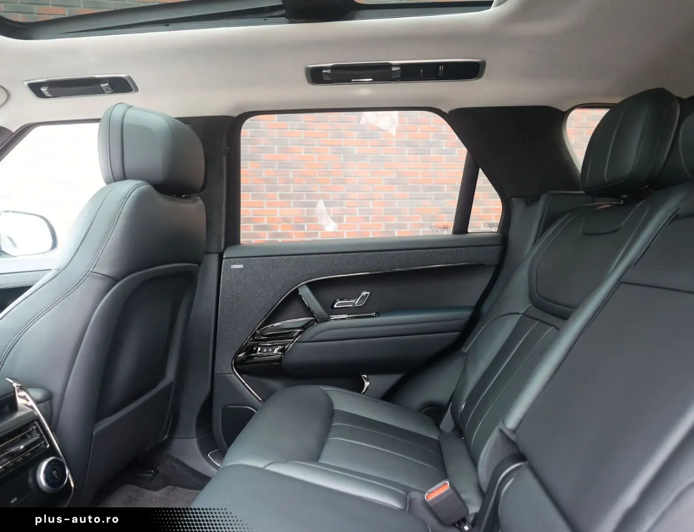 LAND ROVER Range Rover Sport P550e Autobiography
