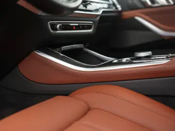 BMW X5 50e xDrive   Pano - HUD - Tartufo