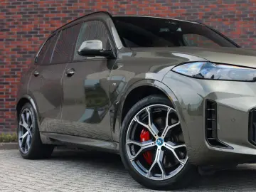 BMW X5 50e xDrive   Pano - HUD - Tartufo