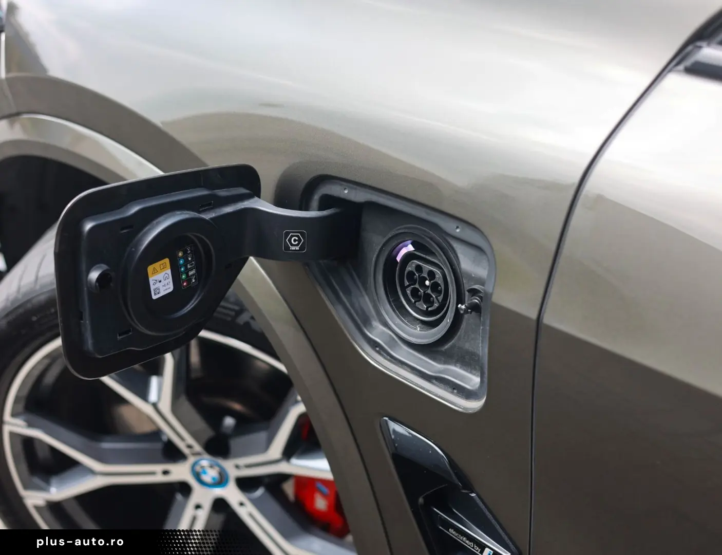 BMW X5 50e xDrive   Pano - HUD - Tartufo