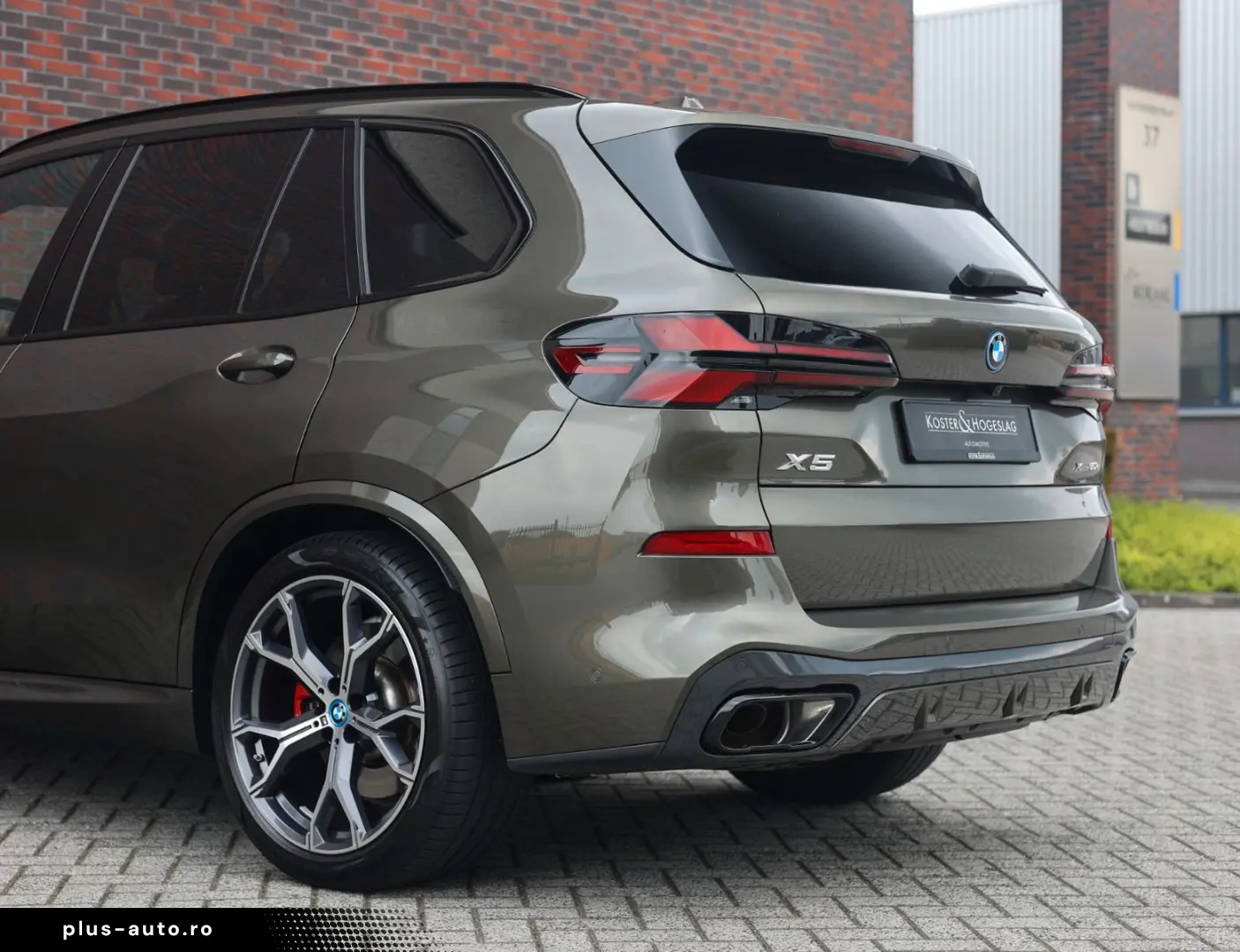 BMW X5 50e xDrive   Pano - HUD - Tartufo