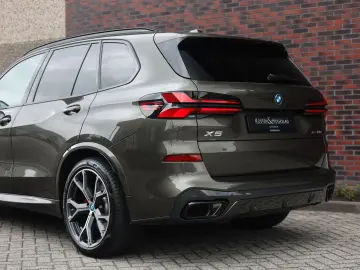 BMW X5 50e xDrive   Pano - HUD - Tartufo