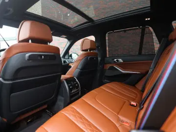 BMW X5 50e xDrive   Pano - HUD - Tartufo