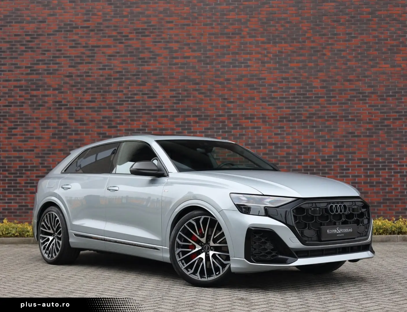 AUDI Q8 60 TFSIe Quattro   Pano - AHK - Voll!