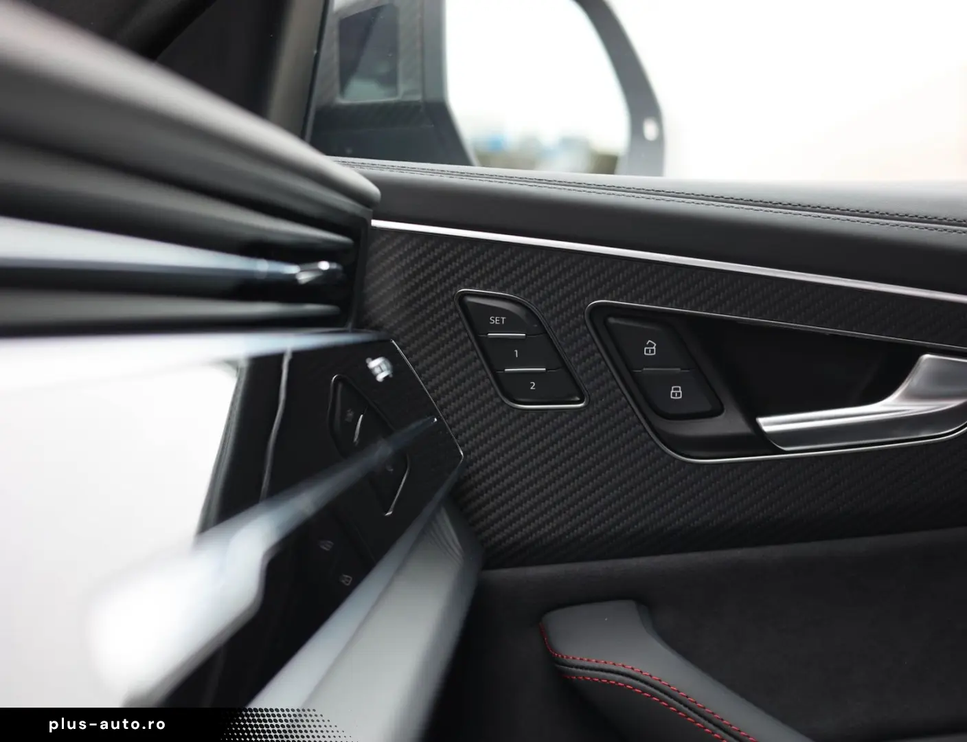 AUDI Q8 60 TFSIe Quattro   Pano - AHK - Voll!