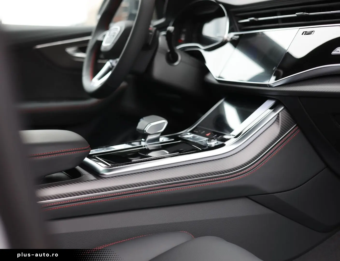 AUDI Q8 60 TFSIe Quattro   Pano - AHK - Voll!