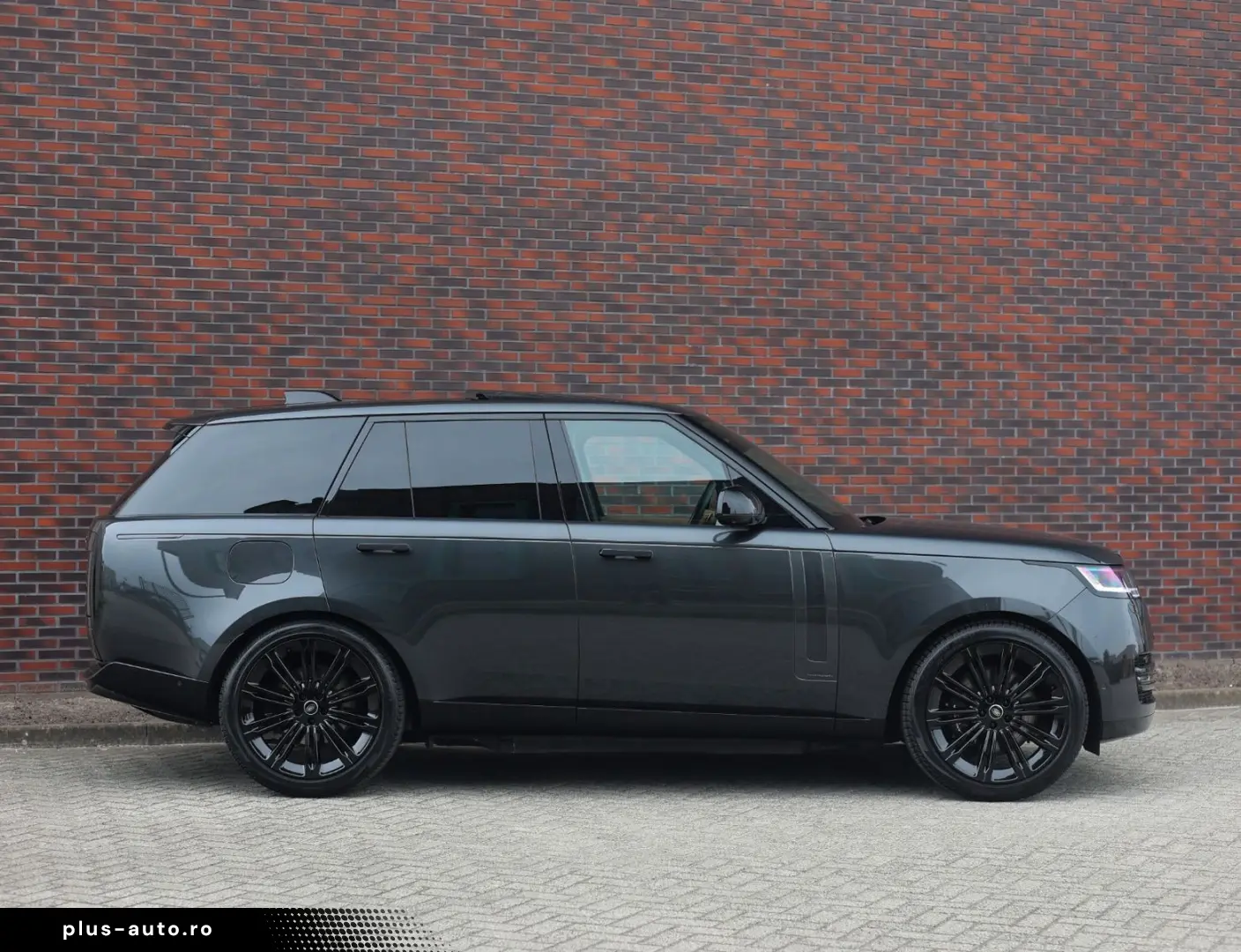 LAND ROVER Range Rover P550e Autobiography   Pano - AHK
