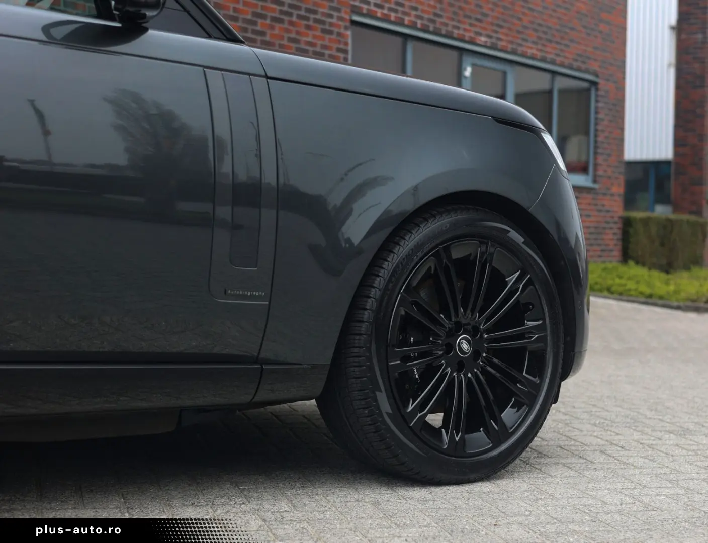 LAND ROVER Range Rover P550e Autobiography   Pano - AHK