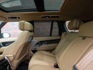 LAND ROVER Range Rover P550e Autobiography   Pano - AHK