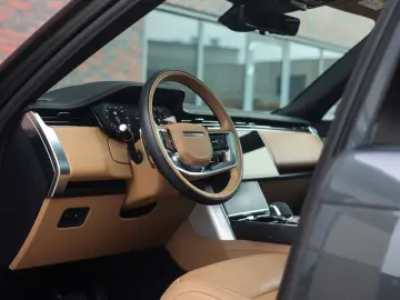 LAND ROVER Range Rover P550e Autobiography   Pano - AHK