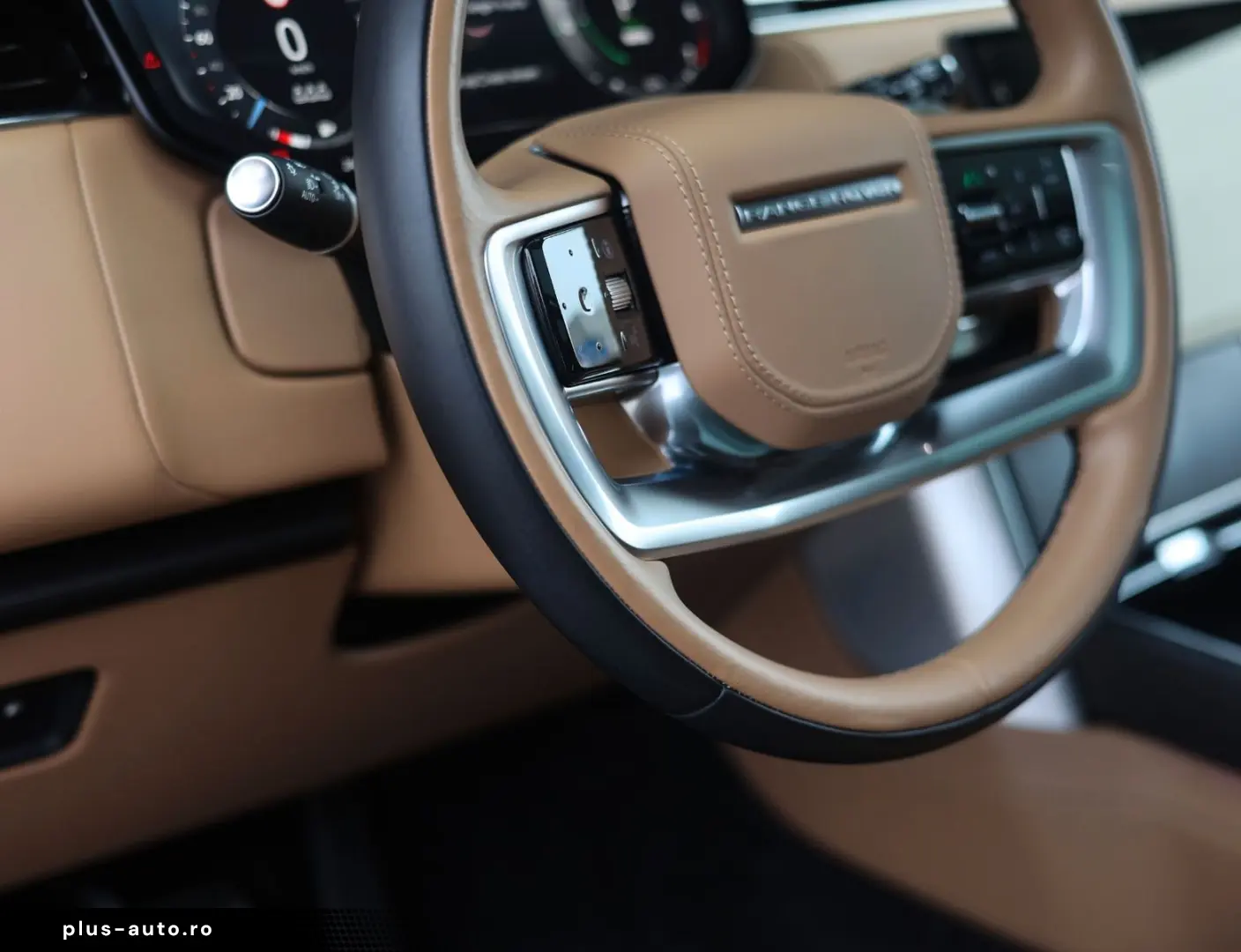 LAND ROVER Range Rover P550e Autobiography   Pano - AHK