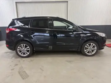 Ford Kuga automat 4x4