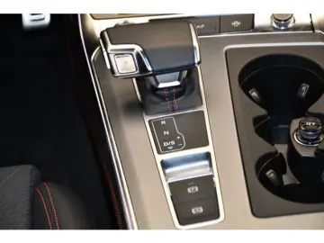 AUDI A6 55 TFSI e quattro S tronic S line HeadUp Matr