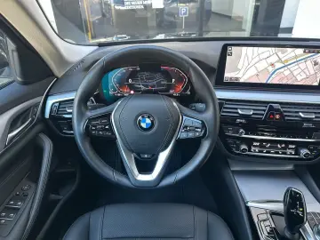 BMW 520d LC Prof. LED DA ACC
