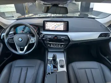 BMW 520d LC Prof. LED DA ACC
