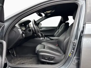 BMW 530e xDrive Aut.M SPORT Laser HUD Navi Shzg 360