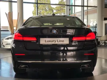 BMW 530d Limousine Luxury Memory