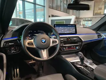 BMW 520d Lim. xDr M-Sport Shadow Laser