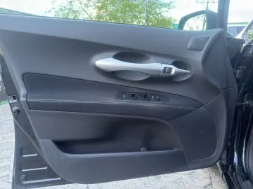 2012 Toyota Auris 1.8 Hybrid