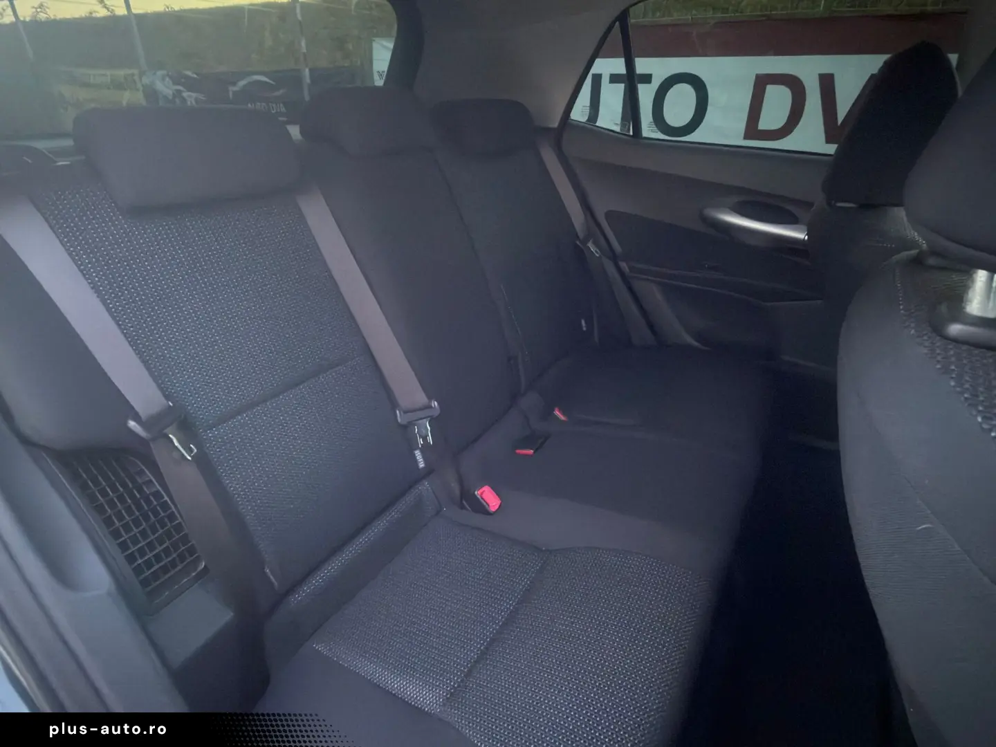 2012 Toyota Auris 1.8 Hybrid