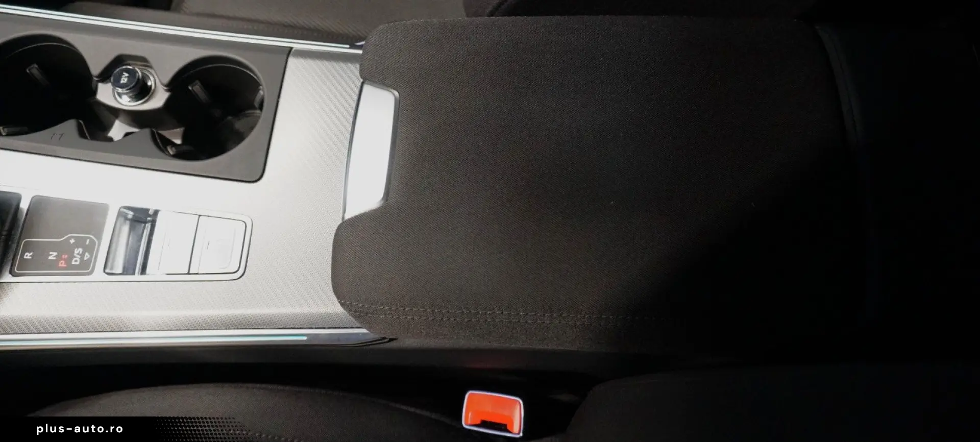 AUDI A6 Avant 40 TDI quattro S line  MATRIX PANO NAVI
