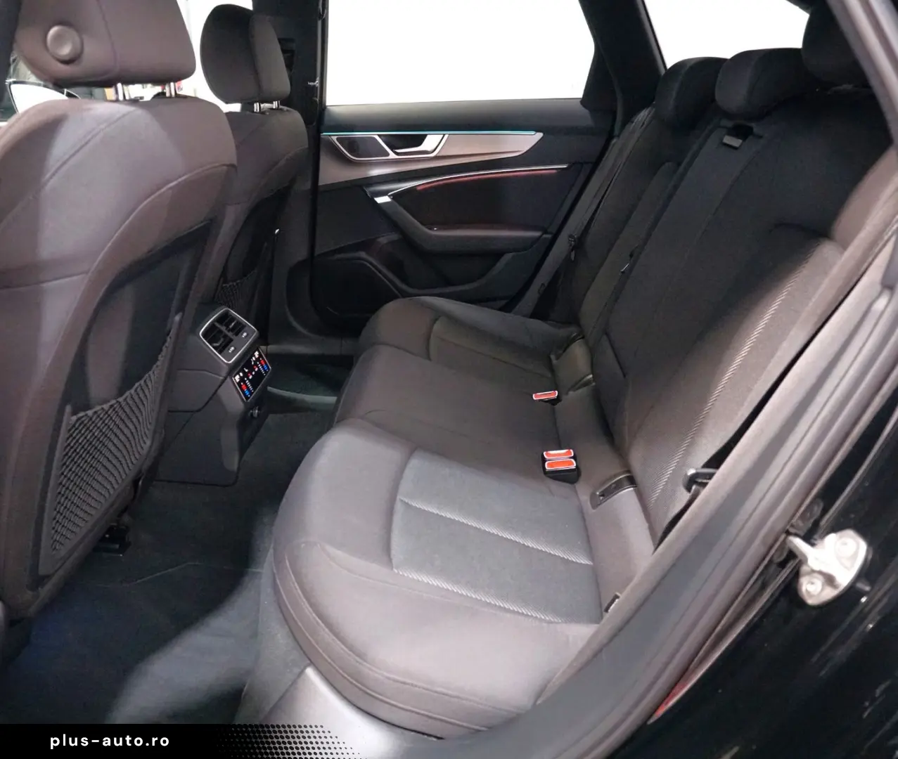 AUDI A6 Avant 40 TDI quattro S line  MATRIX PANO NAVI