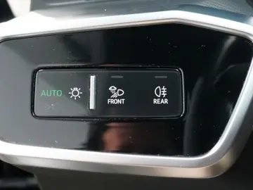 AUDI A6 Avant 40 TDI quattro S line  MATRIX PANO NAVI