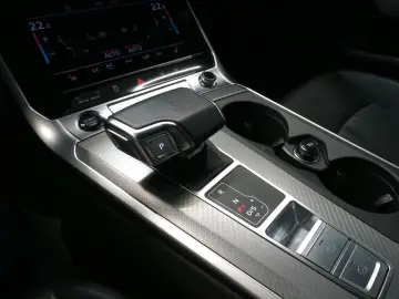 AUDI A6 Lim. 40 TDI design  LEDER KAMERA SOUND SYSTEM