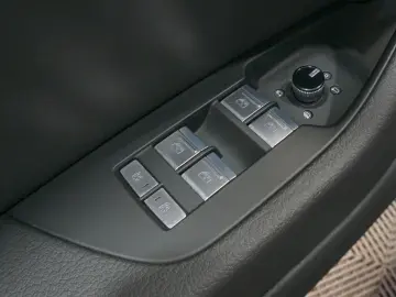 AUDI A6 Lim. 40 TDI design  LED NAVI LEDER