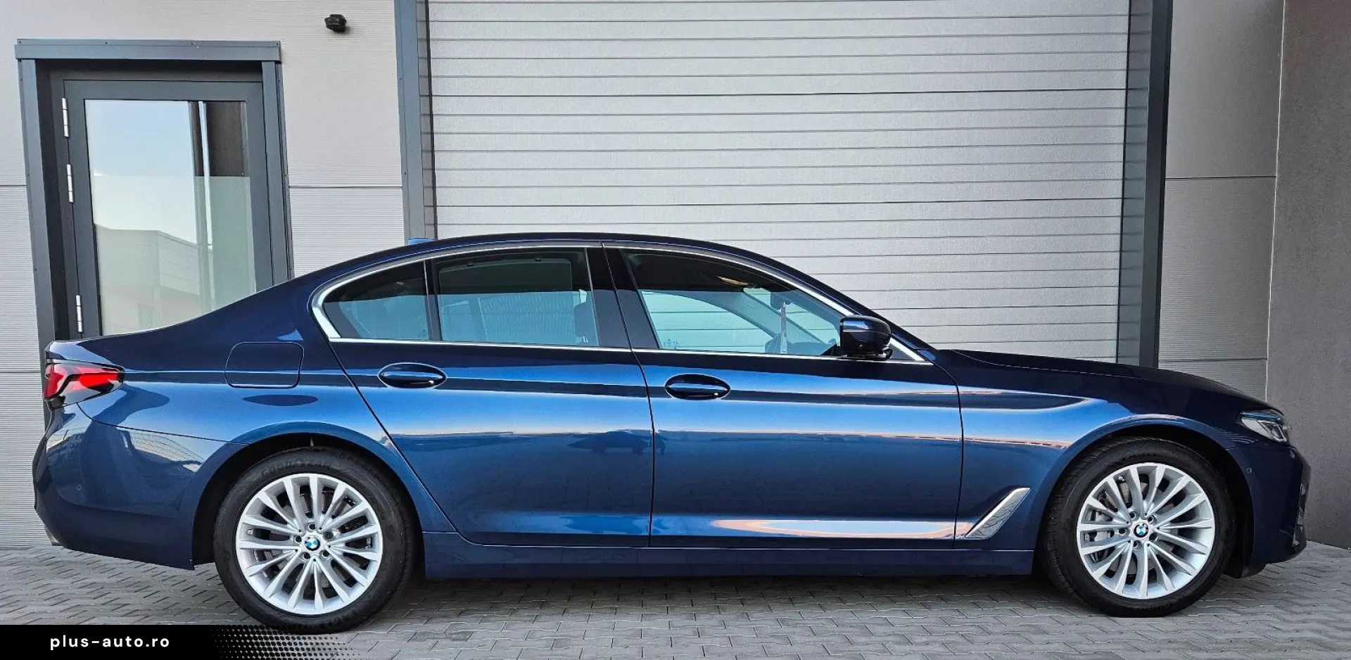 BMW 530