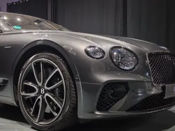 BENTLEY Continental GT Azure   erste Hand
