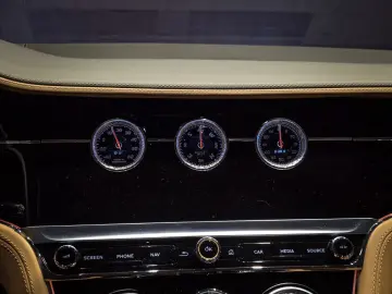 BENTLEY Continental GT Azure   erste Hand